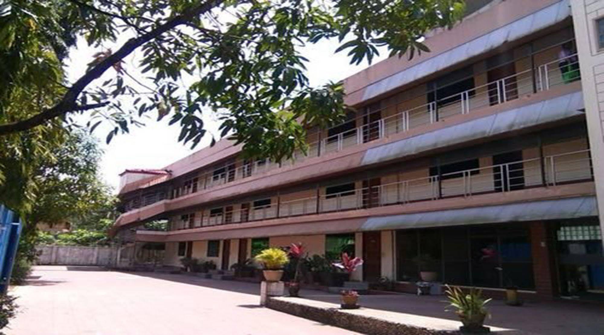 Airport Inn Gyogon Exterior foto