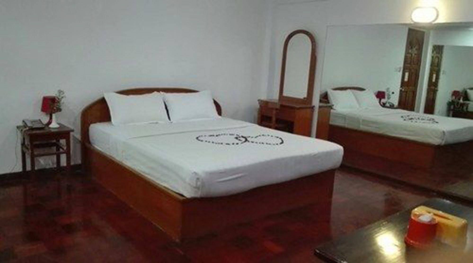 Airport Inn Gyogon Exterior foto